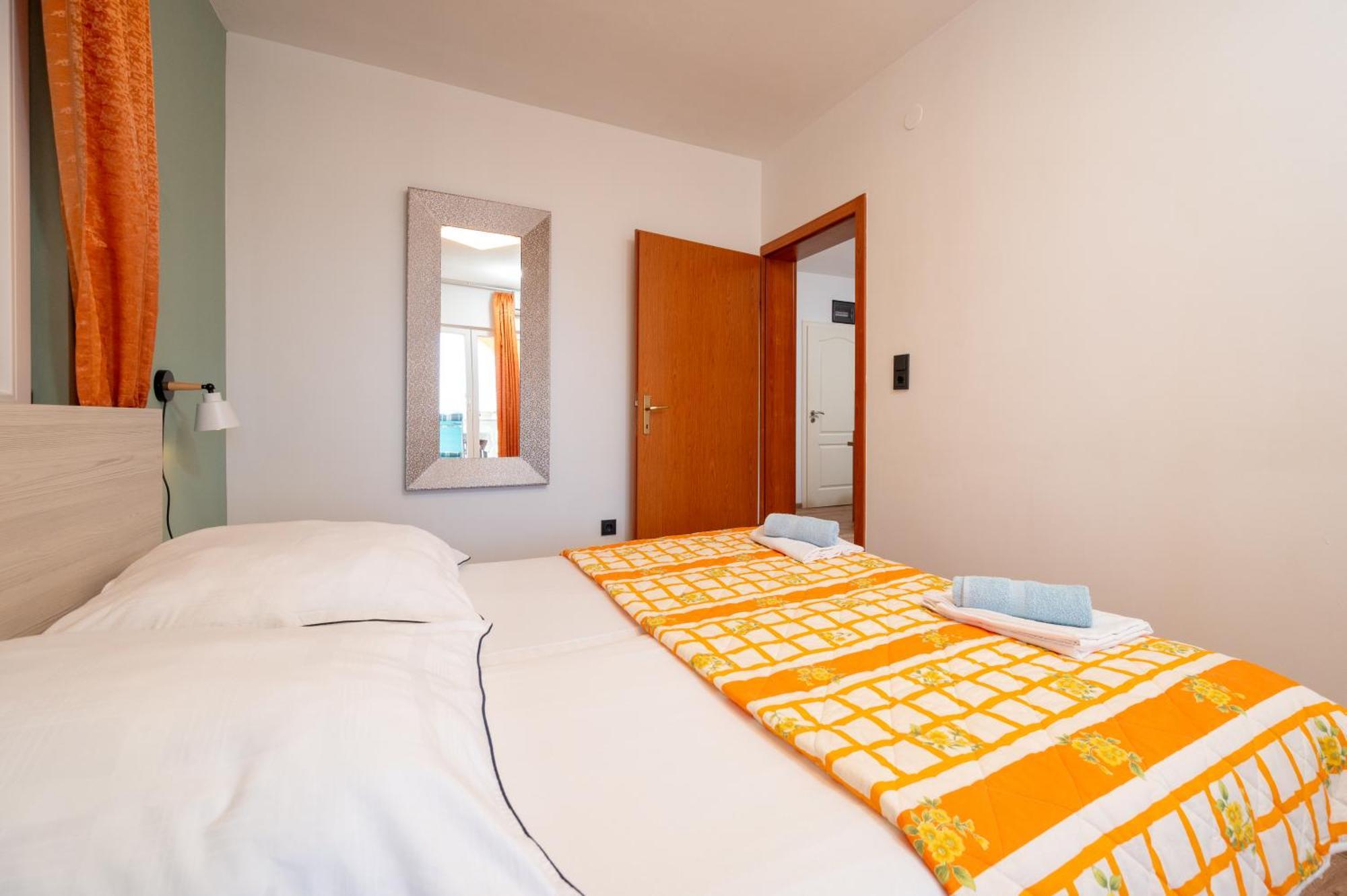 Apartments Zdravko โตรกีร์ ภายนอก รูปภาพ