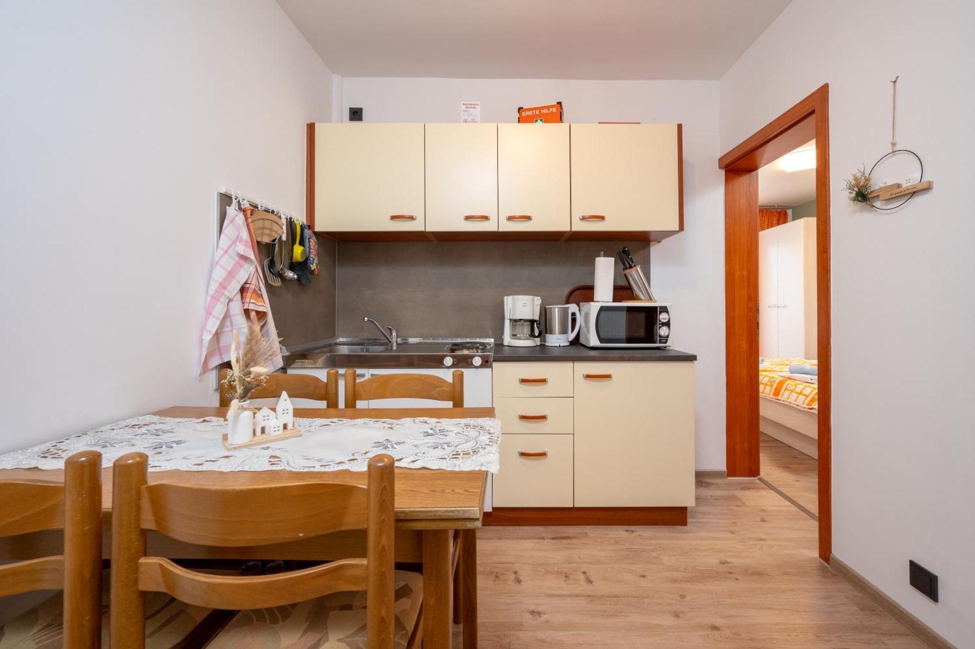 Apartments Zdravko โตรกีร์ ภายนอก รูปภาพ