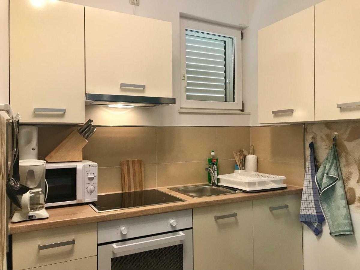 Apartments Zdravko โตรกีร์ ภายนอก รูปภาพ
